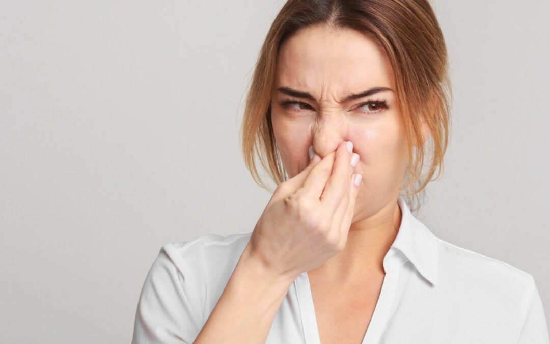 Cacosmia: Causas y Tratamiento del Mal Olor